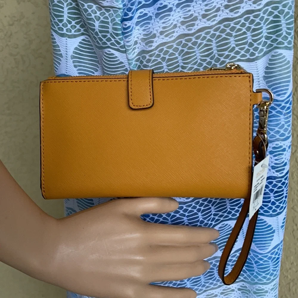 Michael Kors Jet Set Travel Marigold Double Zip Wristlet Leather